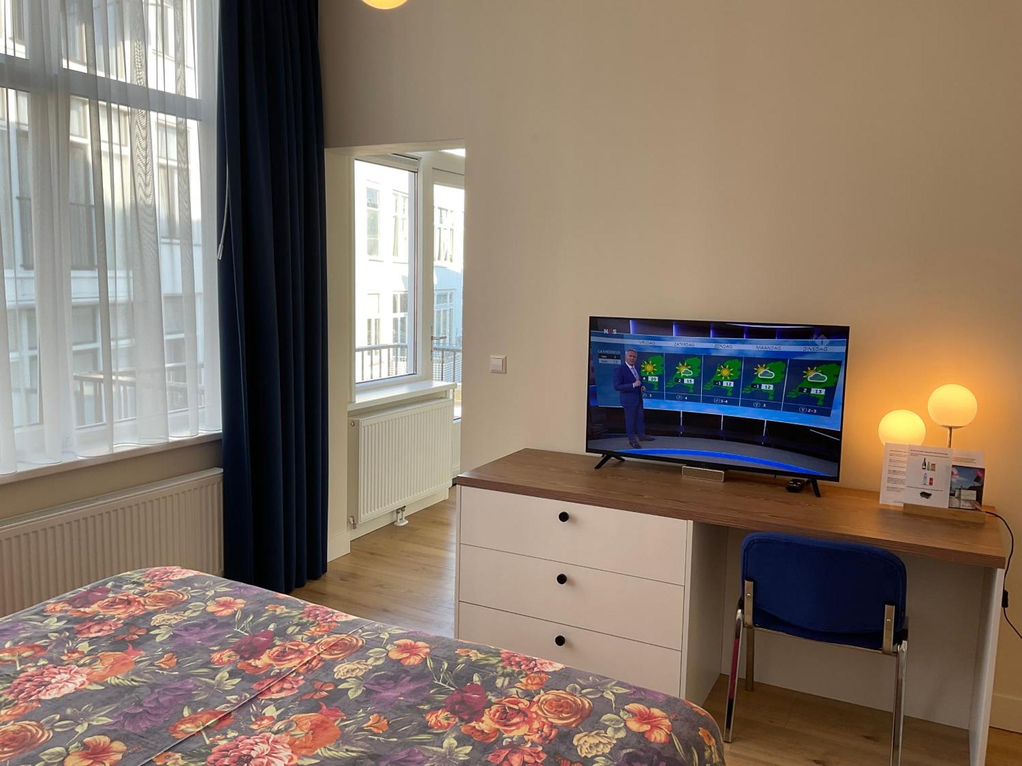 Aristoteles Apartment